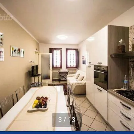 Casa Daniela 公寓 佩萨罗